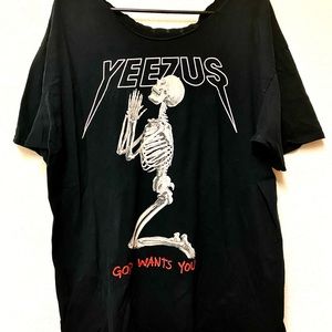 2013 YEEZUS tour shirt